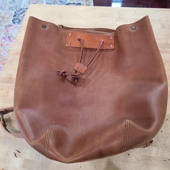 Saddleback Leather Bucket Backpack In Tobacco - Picture 8 of 13